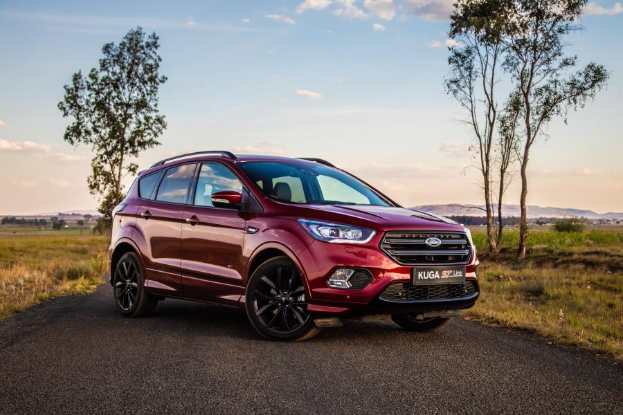  Ford Kuga ST-Line 2018 года  (ZA) (фото 13 из 35)